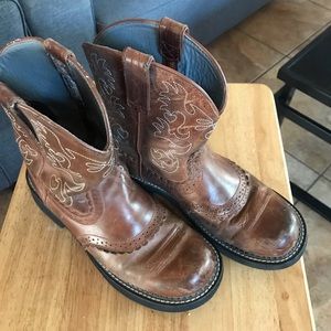 Ariat fat baby brown women’s boots